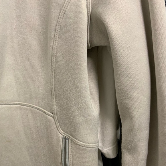 White Fleece Wind Breaker North Face - Picture 2 of 7